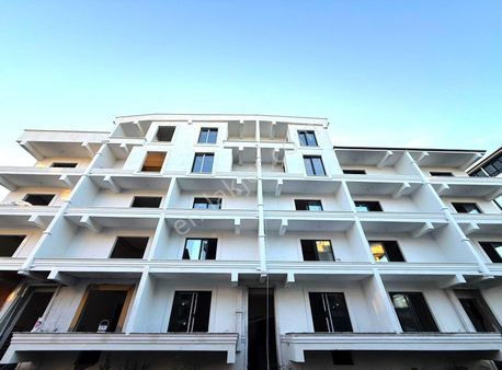 𝄞altınkum'da Melodi Gayrimenkul'e Özel Lansman Fiyatına Ön Cephe Ara Kat Yerden Isıtmalı 2+1 Daire