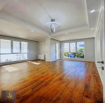 Beylikdüzü Kavaklı'da 3+1 Satılık Arakat Daire Fırsatı