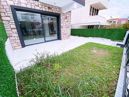 🌀gültaş Emlaktan Gürede Satılık 4+1 Ebeveyn Banyolu Geniş Bahçeli Verandalı Villa