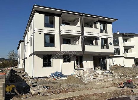 Ara Kat Satılık Lüx 1+1 Daire