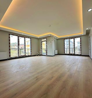 Beylikdüzü Kavaklı Mh.'de 3+1 Satılık Sıfır Arakat Daire