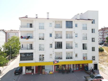 Şanlıbaba Emlaktan 2000 Evlerde Kiralık 1+1 Eşyalı Ara Kat Daire