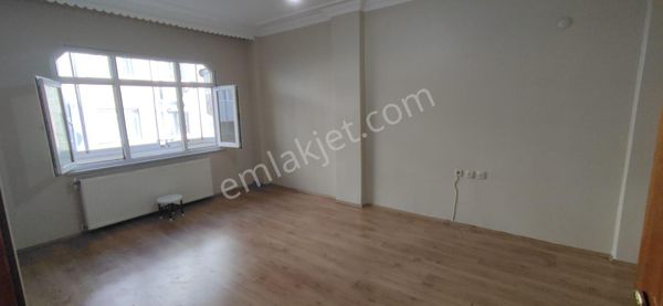 Cebeci'de 2+1 Temiz Orta Kat