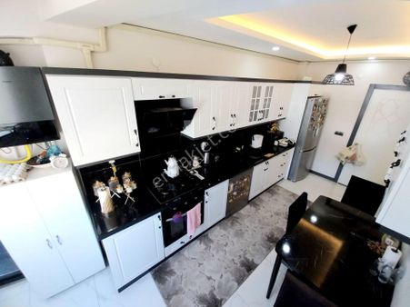 **tek Yetki Yükselden Kadıköy Dağ Manzaralı Ebeveyn Banyolu 3+1*