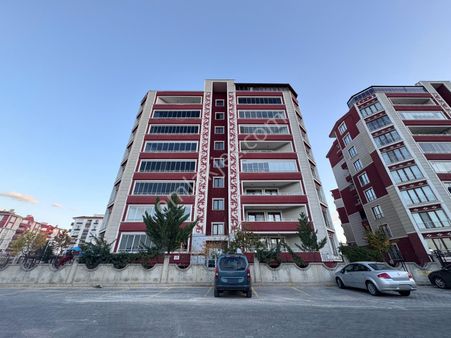 Şanlıbaba Emlak'tan Tuna Sitesinde Satılık Dubleks Daire