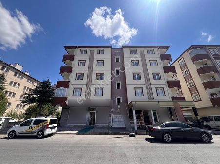 Şanlıbaba Emlak'tan Esentepe Mahallesinde Kiralık 3+1 Daire
