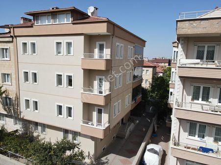 Şanlıbaba Emlak'tan Güzelyurt Mahallesinde Satılık 3+1 Daire