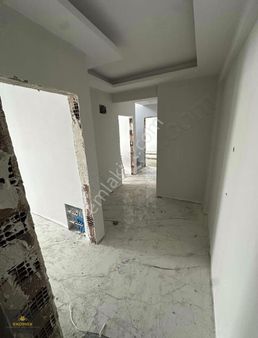 Ekomax'tan E.gazi Mah. Havuzlu Site İçinde 3+1 Eğimsiz Daire