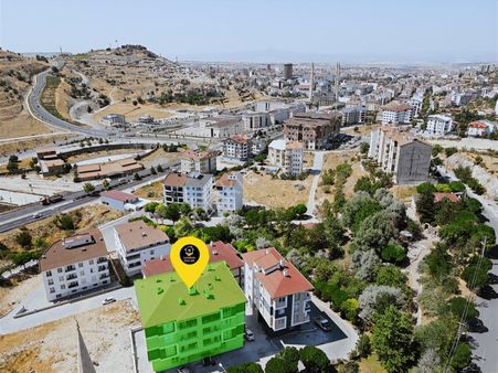 Şanlıbaba Emlaktan Bağımsız Mutfaklı 2+1 Geniş Daire