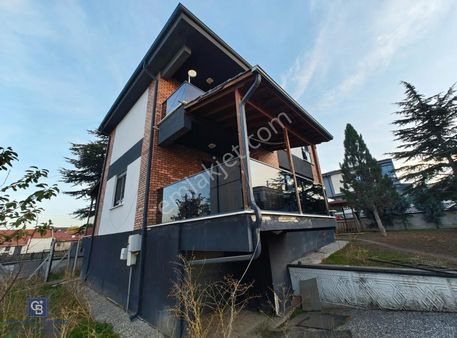Karabayır Satılık 3+1 Tripleks Villa