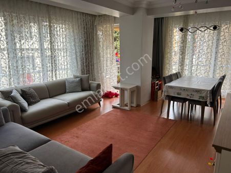 Satılık 3+1 Ara Kat 125 M2 Geniş Aileye Uygun Cadde Üstü Ferah Daire