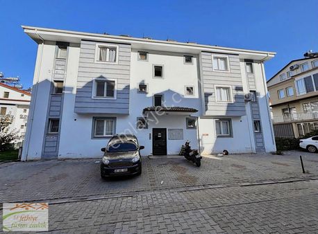 Füsun Emlak'tan Hıdırlık Mevkin'de Ara Kat 2+1 Daire Satılıktır