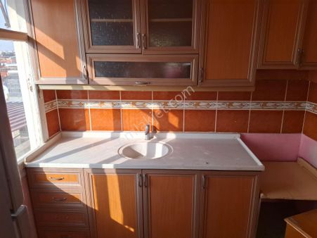 2+1 Teraslı Müstakil Bu Fiyata 9000 Tl Yarı Eşyalı Olarak Kiralık..