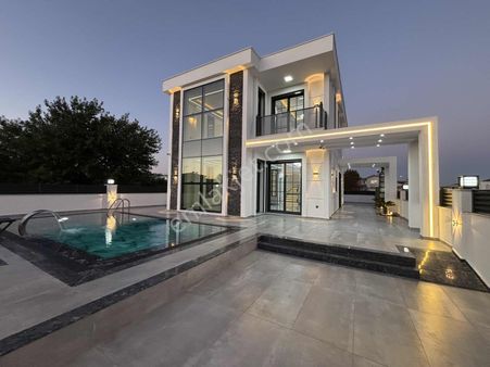 Didim'de Satılık Lüks Villa