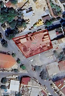 Y.bosna Merkez Mithatpaşa Cad Cepheli Satılık 1200m2 Ticari Arsa