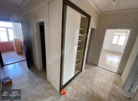 İnfo Gayrimenkulden Demokrasinde Cadde Üzeri Kiralık 3+1 Daire