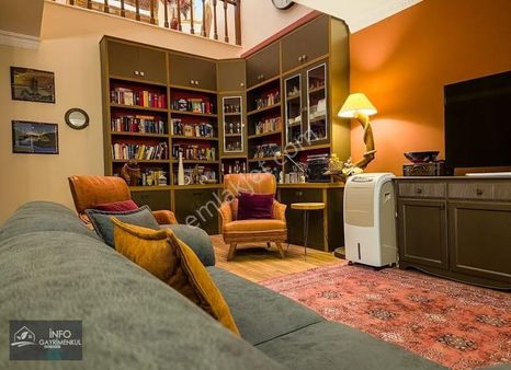 İnfo Gayrimenkulden Deniz Manzaralı Full Eşyalı 3+2 Villa