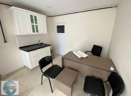 Beylikdüzü Kavaklıda Kiralık Ofise Uygun İşyeri