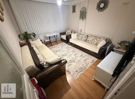 Mehmet Akif Mah. 2+1 Güney Cephe 2.kat 90m2 Eski Yapı