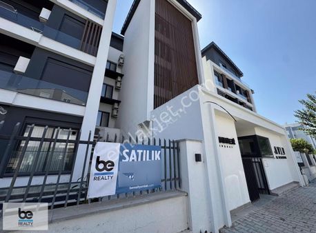 Güzeloba Avlu Modernde Kış Bahçeli 2+1 Satılık Daire