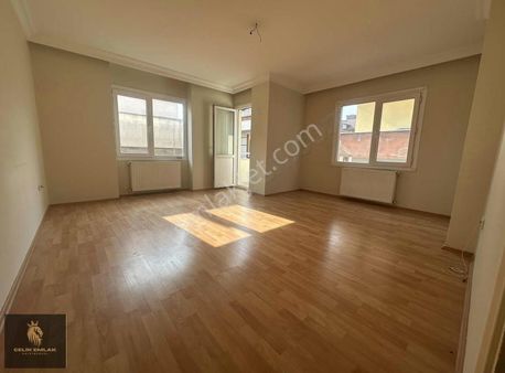 İstiklal Mh.de Asansörlü Binada 85m2 Balkonlu 2+1 Kiralık