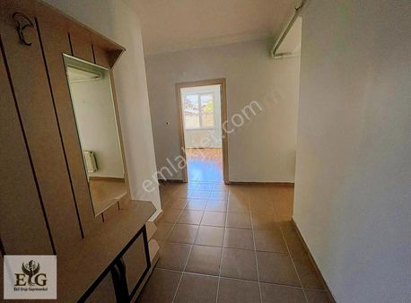 Esil Grup'tan Salı Pazarı Üst Sokağı Asansörlü 3+1 Daire