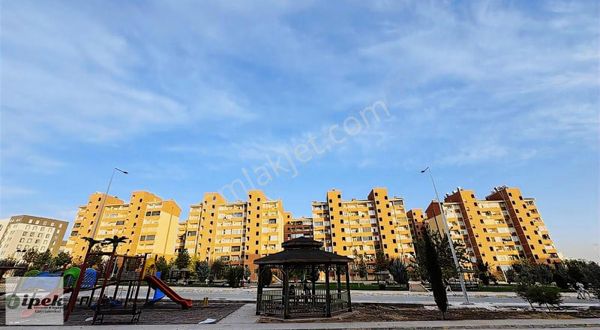 İpek Gayrimenkul - Toki 4+1 Uygun Kiralık