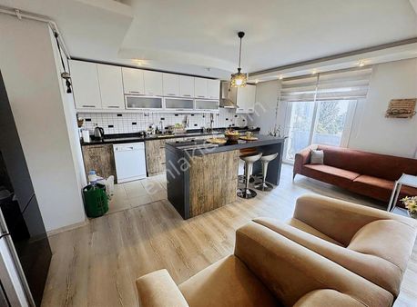 Barajyolunda 3+1 Full Eşyalı Havuzlu Güvenlikli D.gazlı Kiralık