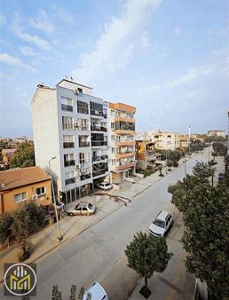 Umurbey Mh. Sinde Cadde Üzeri Ara Kat