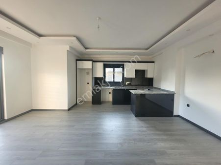 Alanya Oba Sıfır Havuzlu Satılık 3+1 Dubleks Daire