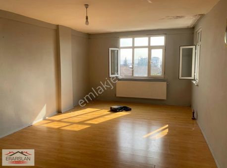 Erarslandan Kiralık 2+1daire 90m2 Kat4 Barbarosta Güney Cepheboş