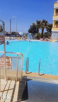 Havuzlu Sitede Arakat 3balkonlu Amerikan Mutfak 3+1 Daire