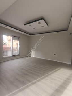 Ayanoğlun'da 2 Katta Asansörlü100m2 2+1 Sıfır Daire