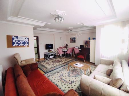 Huzurevleri Mahallesi'nde 3+1 Cok Geniş