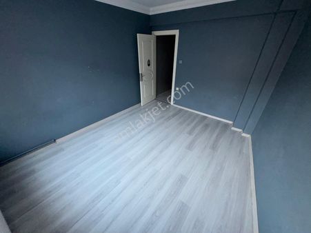 Tekirdağ Süleymanpaşa Yavuz Mahallesi Satılık 2+1 Daire Krediye Uygun