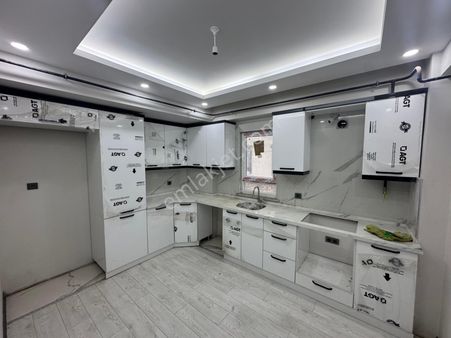 Tekirdağ Süleymanpaşa 100.yıl Mahallesi Satılık 2+1 Daire İskanlı