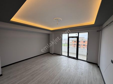 Tekirdağ Süleymanpaşa Zafer Mahallesi Satılık 2+1 Daire Sıfır 4. Kat