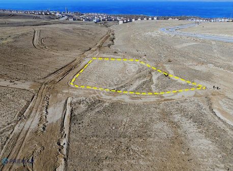 Edremit Eskicami Mahallesinde Satılık 4.517m² 2 Kat İmarlı Arsa