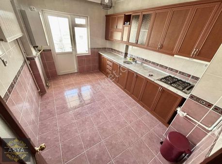 Ana Cadde Üzeri 5+1 Ankara Manzaralı 2 Mutfak 3 Banyo Kiralık