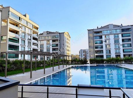 Nilüfer Balkan Karnur Adelpark Havuzlu Kiralık 2+1 Geniş Daire