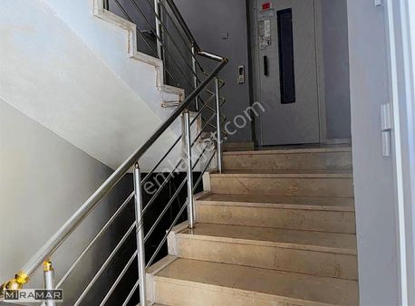 Miramardan Yapılı Geniş Daire