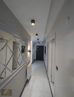 Samsun Atakum Aydınlık Caddesi'nde60 M Giyinme Odalı Satılık 1+1