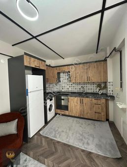 Atakumda Ulaşıma Yakın Sıfır Eşyalı 1+1 Daire