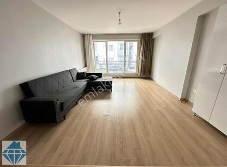 Green Pine Maslak Residence Büyük Tip 72 M2 1 + 1 Eşyasız