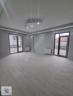 Gözel Gayrimenkulden Kartepe Fatih Sultan Mehmet Mh.3+1 Dubleks