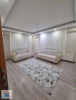 Gözel Gayrimenkulden Kartepe Ataevler Mh. 105 M2 2+1 Arakat