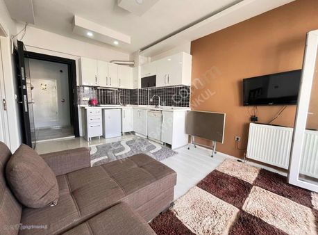 Betem İnşaat Cadde Üzeri Eşyalı Satılık Balkolu 1+1 Daire