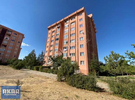 Akar Gyo | Toki 5. Bölge'de 3+1 Kiralık Ara Kat Daire