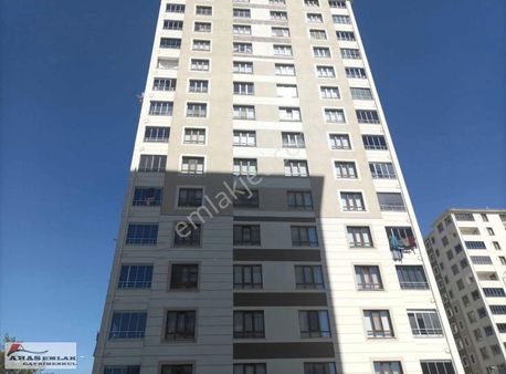 Yenidoğan Ihlamur Konaklarında Kiralık 3+1 Daire