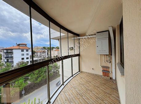 Self'den Şemiklerde Fırsat Fiyata Satılık 3+1 Cam Balkonlu Daire